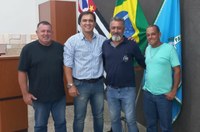 Vereadores se reúnem com assessor do Deputado Estadual Carlão Pignatari
